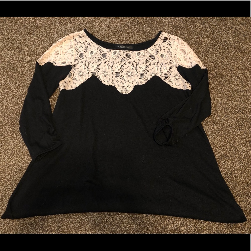 ✨August Silk Top✨
